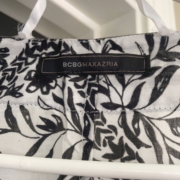 BCBG Maxazria shawl 3/$21 - Picture 2 of 4